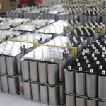 Nous retournons au travail